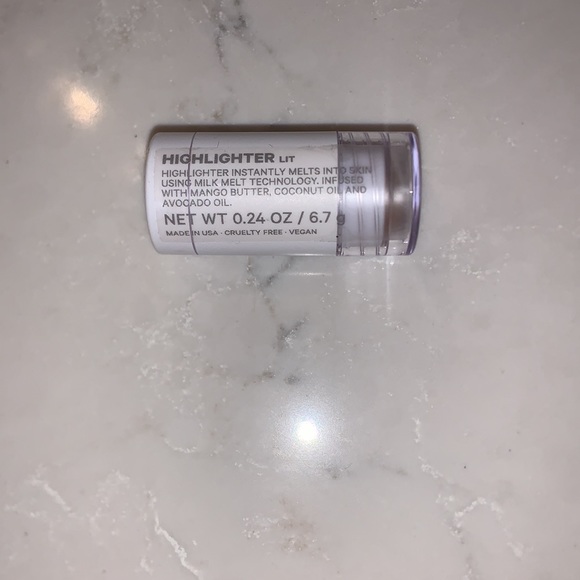 Milk highlighter lit - Picture 3 of 4